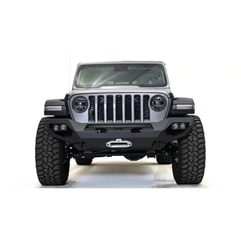 JL18-X4652-1 Fab Fours JL & JT Matrix Pre-Runner installed on a Jeep, showcasing rugged design and enhanced front-end protection.