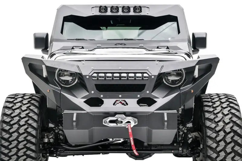 Modified black Jeep Wrangler with Fab Fours JL4600-1 front fender upgrade