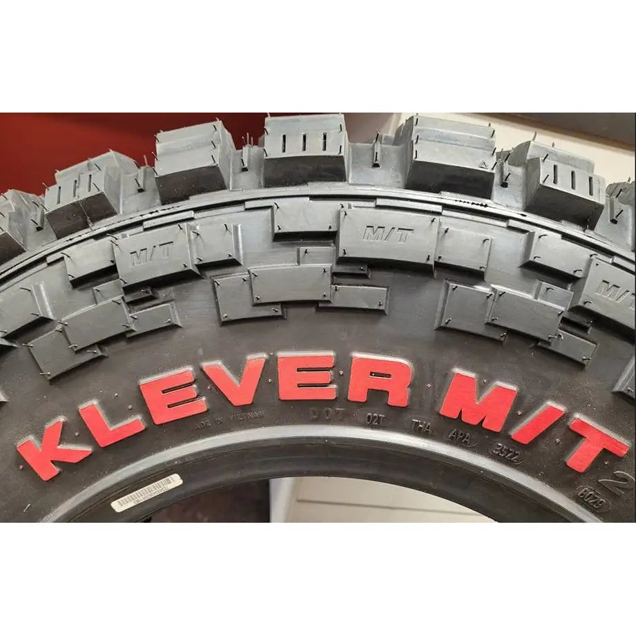 Kenda Heavy-Duty Rim Protect Bar Tire 629009 - KR629 Klever T2 121R Rrl 35X12.50