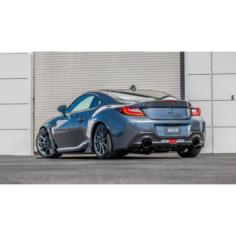 Keystone 140909BC Exhaust System Kit T-304 Stainless Steel; With Muffler; 2-1/2 Inch Pipe Diameter; Single Exhaust With Dual Exit; Single Split Rear Exit; 5 Inch Black Chrome On T-304 Stainless Steel Tips