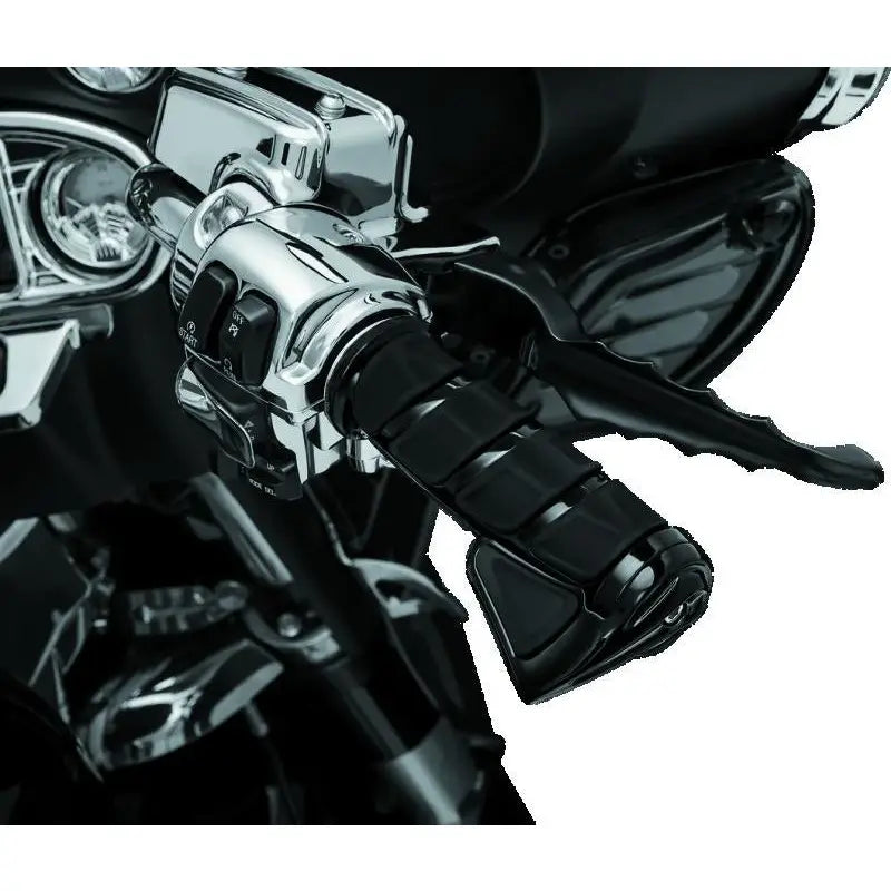 Kuryakyn 6368 Kuryakyn Kinetic Grips Indian Gloss Black - 6368
