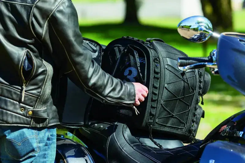 Kuryakyn Momentum Road Warrior Bag - Bags & Packs
