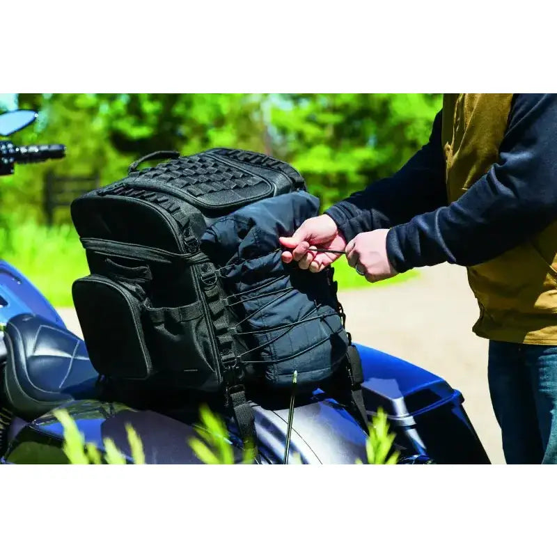 Kuryakyn Momentum Vagabond Bag - RV and Auto Parts