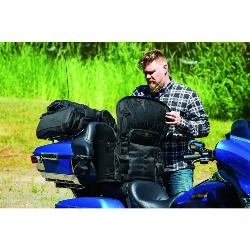 Kuryakyn 5286 Kuryakyn Momentum Wanderer Seat Bag - 5286