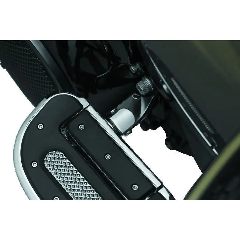 Kuryakyn 8894 Kuryakyn Non-Pivot Splined Peg Adapter Harley-Davidson Models Chrome - 8894