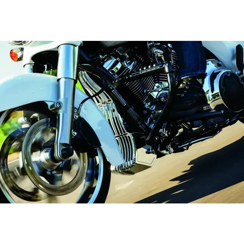 Kuryakyn Oil Cooler Cover Milwaukee-8 Chrome - RV and Auto Parts
