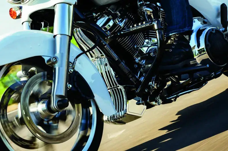 Kuryakyn Oil Cooler Cover Milwaukee-8 Chrome - RV and Auto Parts