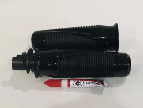 Black motorcycle handlebar grips for Kuryakyn Phantom Grips Indian Black 5767