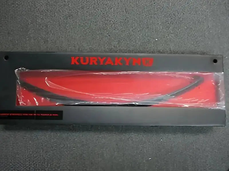 Black box with red reflector for Kuryakyn Smooth Windshield Trim 96-13 Touring