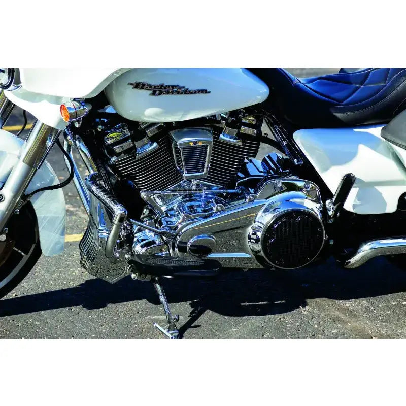 Kuryakyn Starter Cover Milwaukee-8 Chrome - RV and Auto Parts