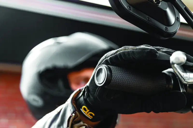 Kuryakyn Thresher Grips Throttle-By-Wire Black - RV and Auto Parts