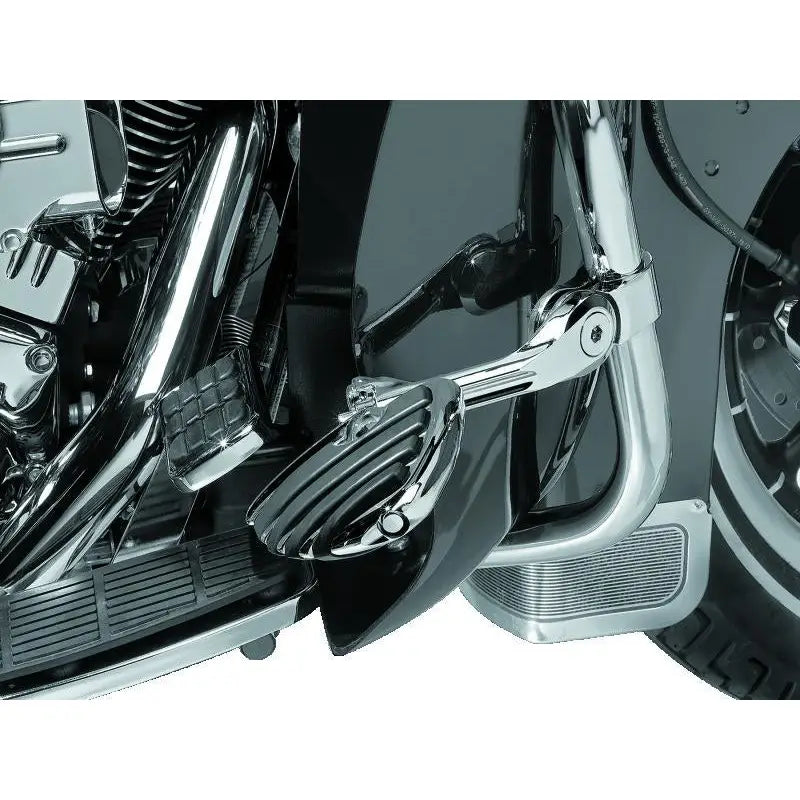 Kuryakyn 4528 Kuryakyn Tour-Tech Cruise 6in Mount Arm With ISO Wing Pegs 1-1/4in Clamp Chrome - 4528