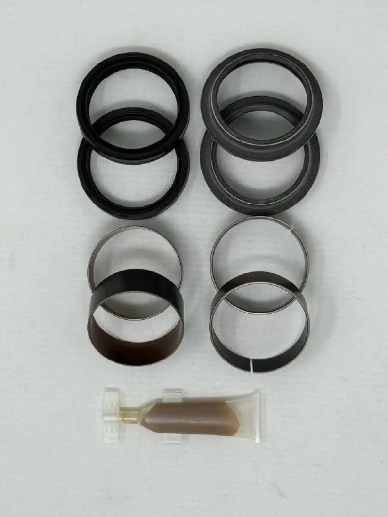 KYB Honda / Suzuki Showa Service Kit Fork 49 mm. - KYB Powersports