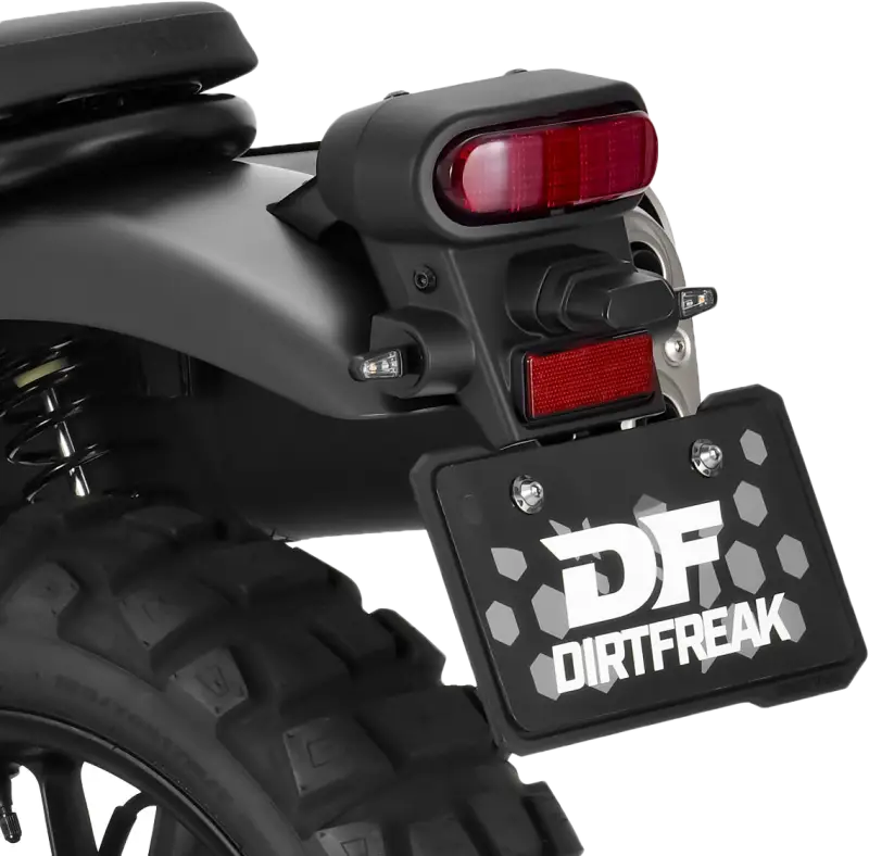 701 Led Turn Signals W/Taillight Blk W/Clr Lens Pr - ZETA