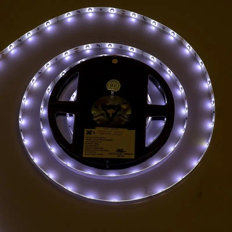 Brighten your space with the Lippert Comp 423331 Light-Vista Awning LED Light Solera LED Light Kit 20'. Perfect for outdoor use!