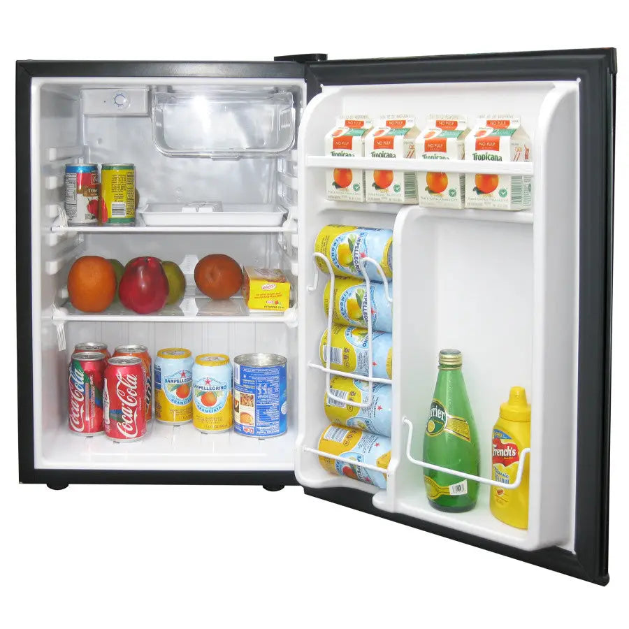 Magic Chef MCBR265BE Refrigerator