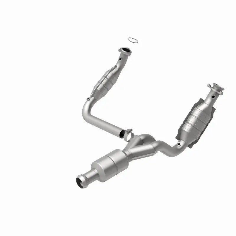 MagnaFlow Conv DF 09-13 Chevy Avalanche 5.3L - 51578