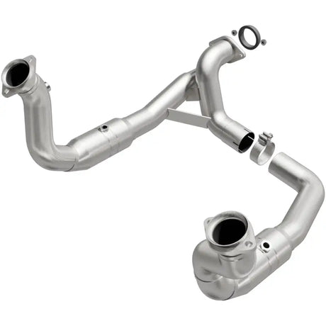 MagnaFlow Conv Direct Fit 11-14 Ford F-250 Super Duty / 350 V8 6.2L - Truck & Automotive