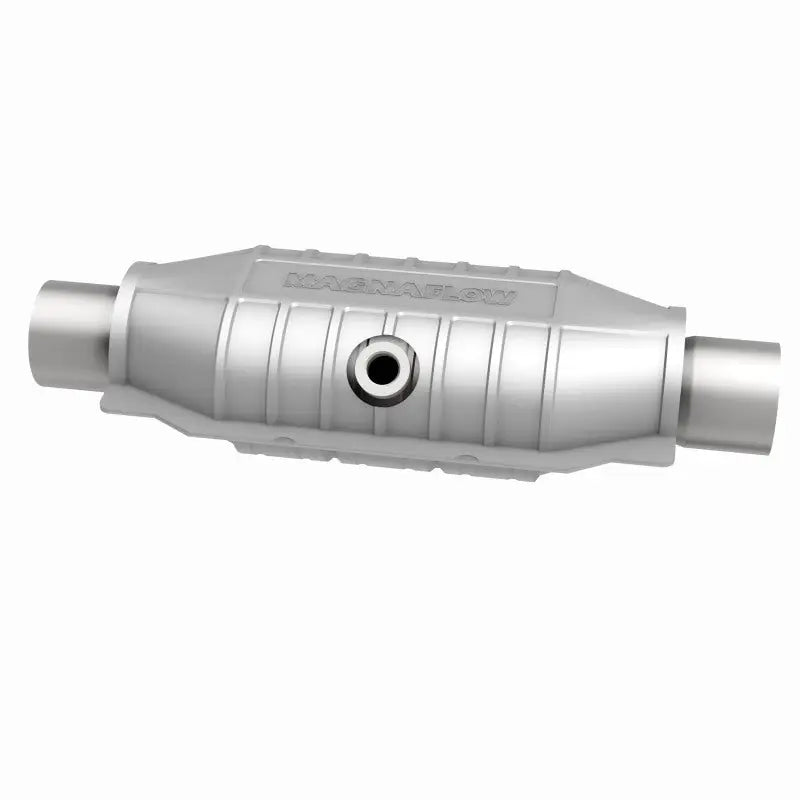 Silver catalytic converter for MagnaFlow Conv Univ 2.5 Mid O2 exhaust system