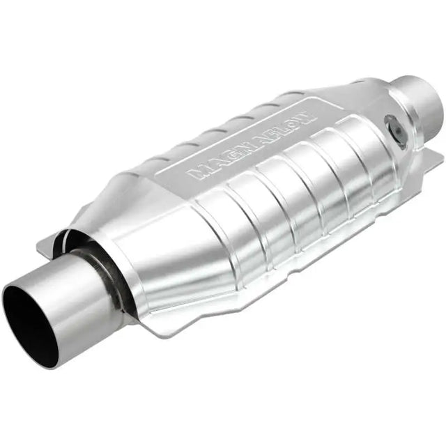 Magnaflow MagnaFlow Conv Univ 2.5 Single O2 Boss