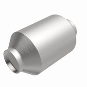 Silver metal catalytic converter for MagnaFlow Conv Univ 2.50in C/C Spun Front OEM