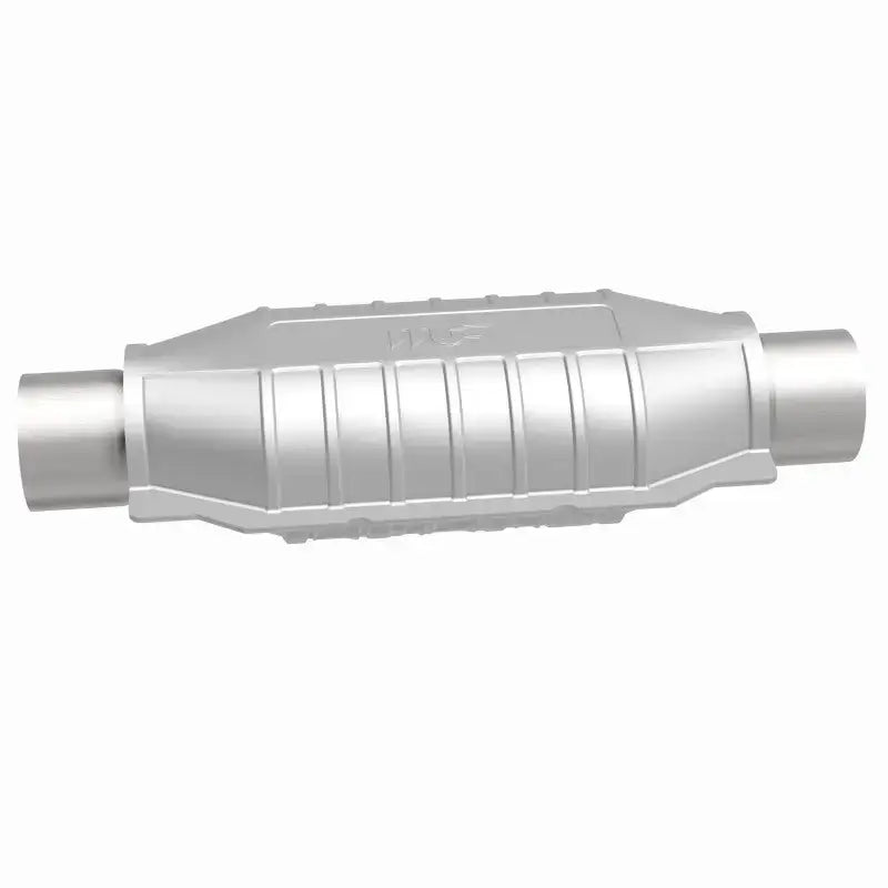 MagnaFlow Conv Univ 2.5in Inlet/Outlet Center/Center Oval 12in Body L x 6.5in W 16in Overall - Truck & Automotive