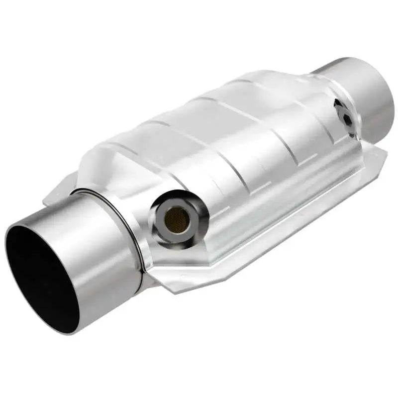 Magnaflow MagnaFlow Conv Univ 3 W/Dual O2 Boss