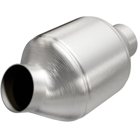 MagnaFlow Conv Universal 2.25 inch C/A 5 spun body - Truck & Automotive