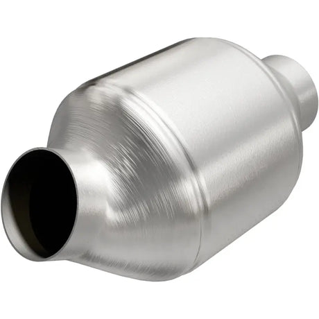 MagnaFlow Conv Universal 2.25 inch C/A 5 spun body - Truck & Automotive