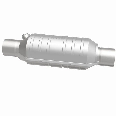 MagnaFlow Conv Universal 2.50 GM 3.8L OEM - Truck & Automotive