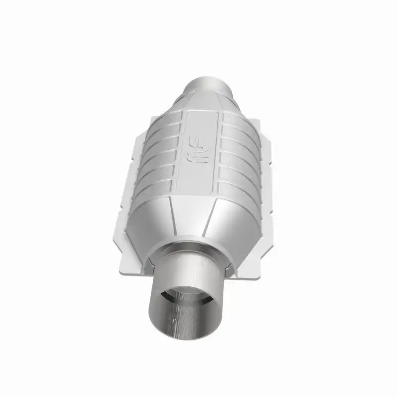 Silver catalytic converter from Magnaflow Converter Universal 2.50 CA for your car