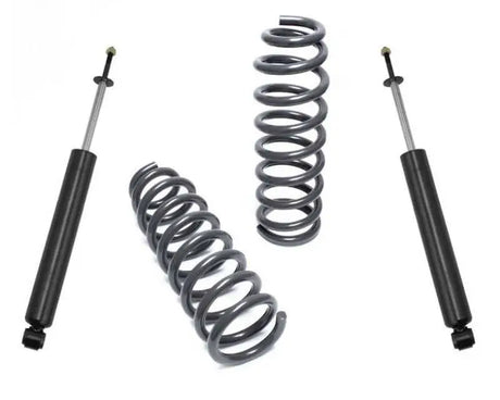 Maxtrac MaxTrac 02-18 Dodge RAM 1500 2WD 5.7L V8 Hemi 2.5in Front Lift Kit