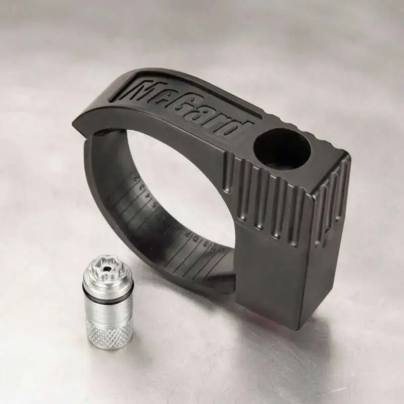 McGard Tailgate Lock - Universal Fit (Includes 1 Lock / 1 Key) 