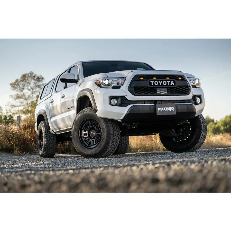 Method Race With Tire Pressure Monitoring System Wheel MR321890801318 - MR321 18X9 18MM Offset 8X6.5