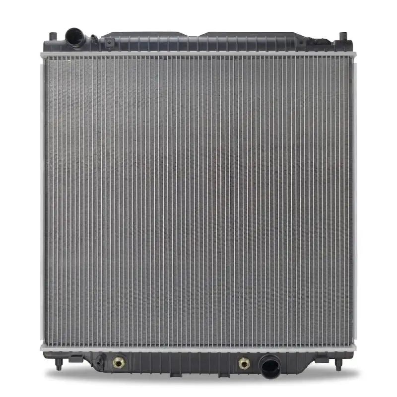 Automotive radiator with cooling fins for Ford F-Series Super Duty replacement radiator