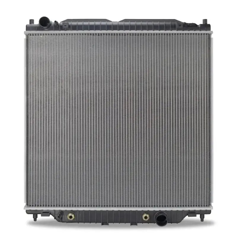 Automotive radiator with cooling fins for Ford F-Series Super Duty replacement radiator