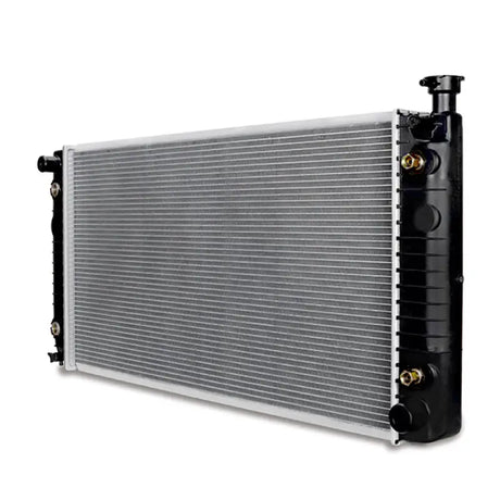 Mishimoto 88-93 Chevrolet C/K 5.7L/7.4L V8 (Gas) Aluminum Radiator - Truck & Automotive