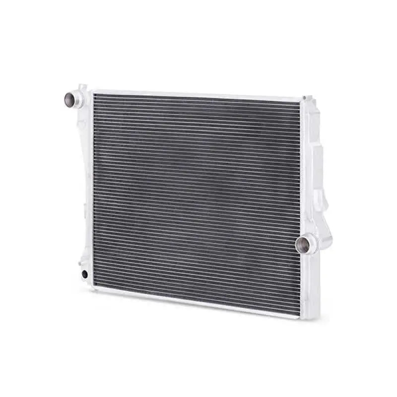 Mishimoto MMRAD-E46-323A