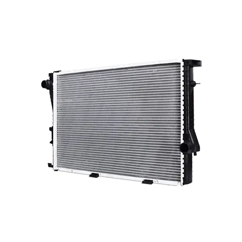 Automotive radiator with plastic tanks for Mishimoto BMW 528i replacement radiator 1999-2000