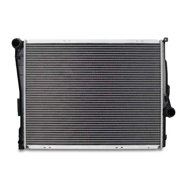 Rectangular Mishimoto BMW E46 replacement radiator for 1999-2006 BMW 3-Series