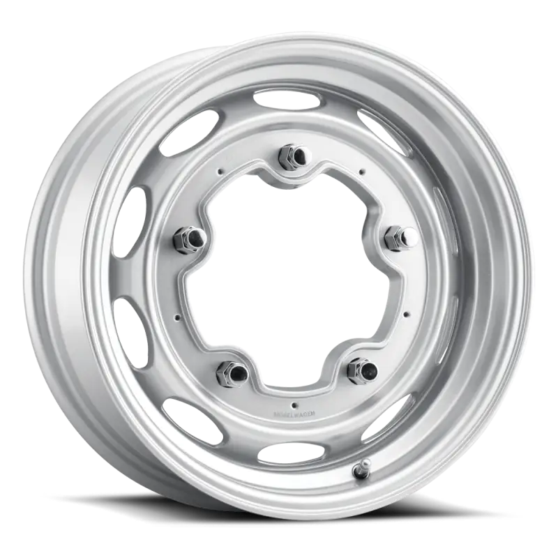 Mobelwagen MW-520S Interceptor 15x5.5in / 5x205 BP / 20mm Offset / 156mm Bore - Silver Wheel - Wheels