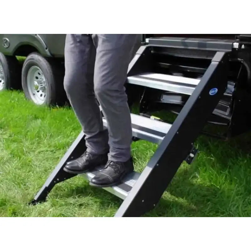 STP-204 Entry Step