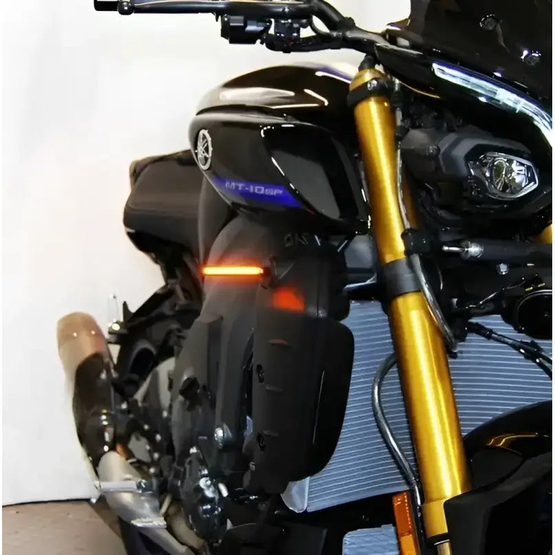 MT10-FB-22 Front Led Turn Signals Yam - LED