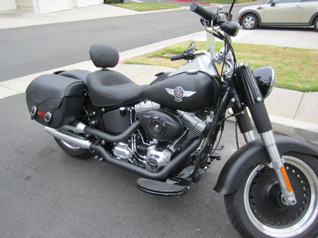 Mustang 06-17 Harley Softail Wide Tire (200mm) Wide Touring Solo Seat w/Driver Backrest - Black - 79530