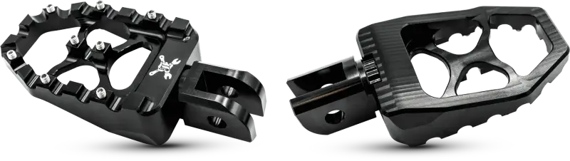 Black M8 Softail evollution pegs with secure traction for your motorcycle riding style