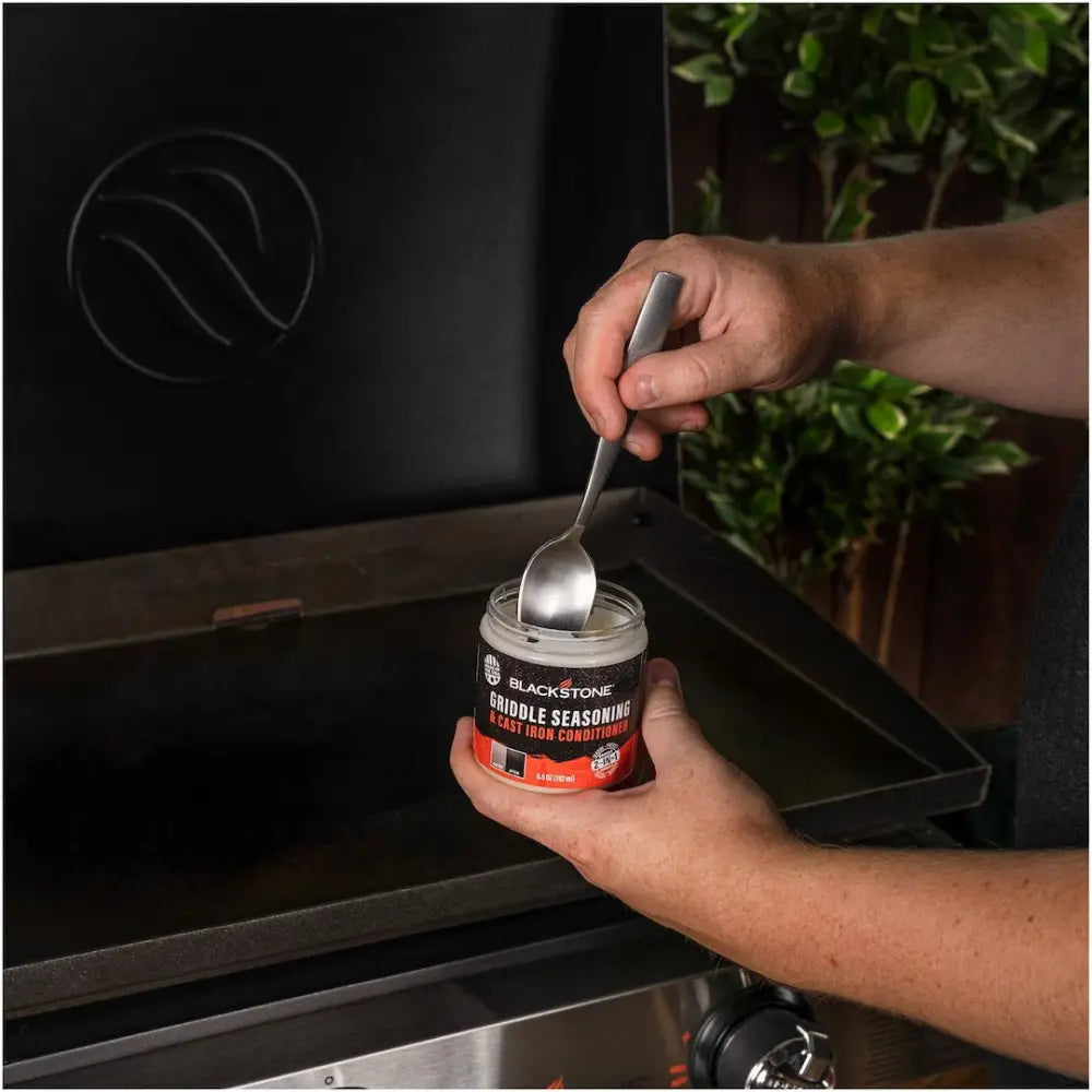 N Atlantic I Made In The USA Griddle Seasoning 4114 - Blackstone Seasoning Conditioner