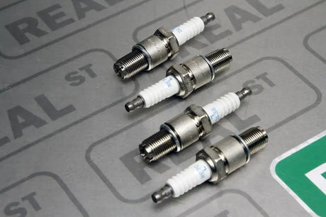 NGK Laser Iridium Leading Spark Plugs Box of 4 (RE7C-L) - 6700 - Ignition