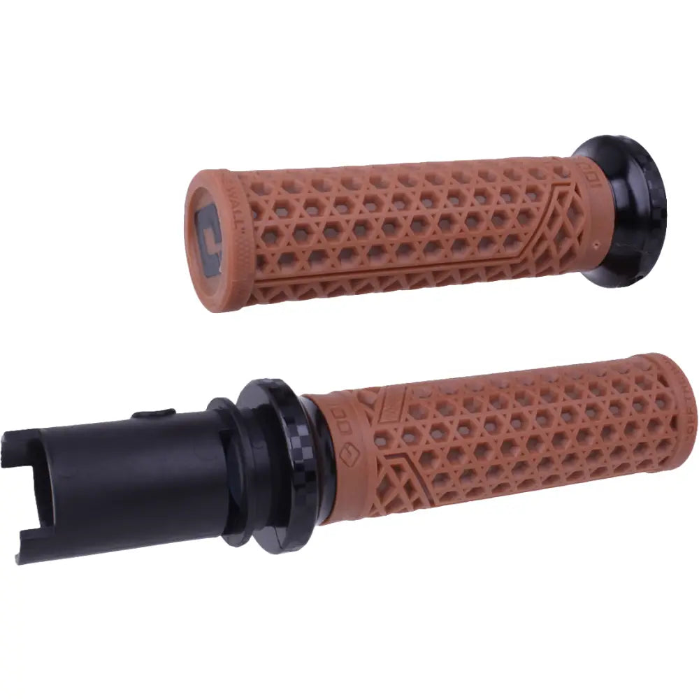 Van's Lock On Grips Gum Rubber/Checker Cvo `23 24
