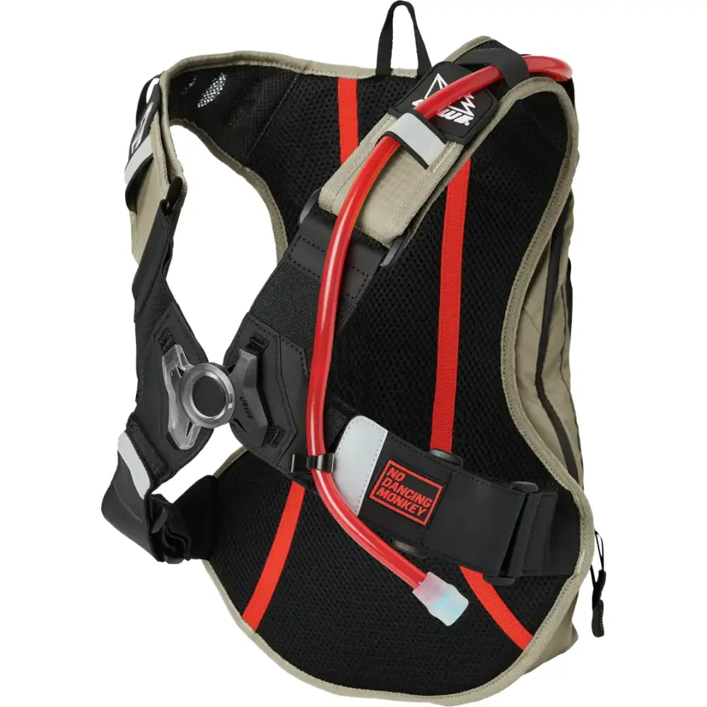 Outlander Moto 9l Hydo Pack Sand - USWE