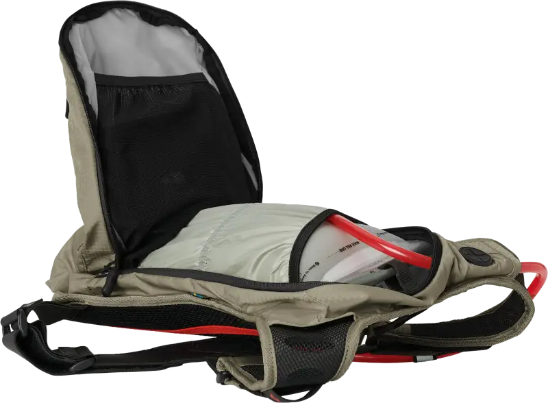 Outlander Moto 9l Hydo Pack Sand - USWE